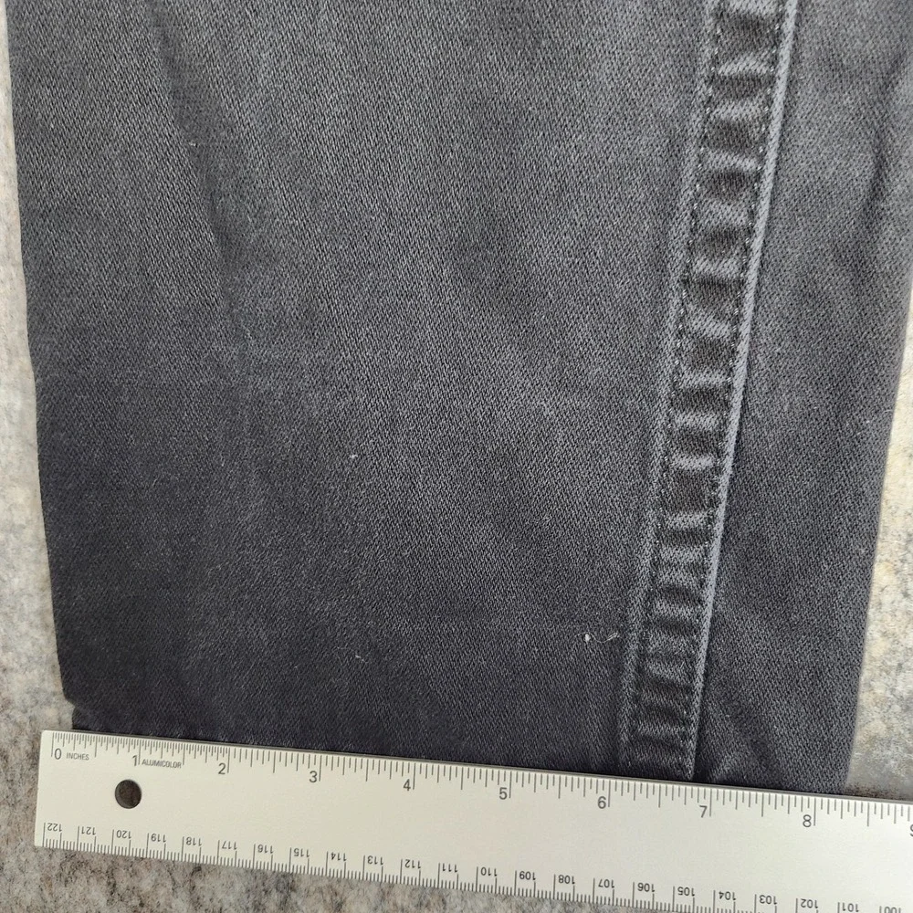 True Religion am selling